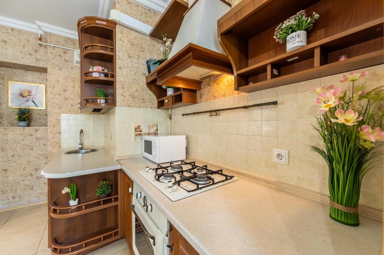 2К Квартира На Шота Руставелі, Бессарабка Kiev Esterno foto